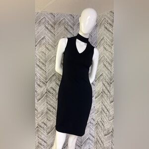 Jesse R. by Lori Michaels Elegant Black Keyhole Midi Dress, side small stretchy